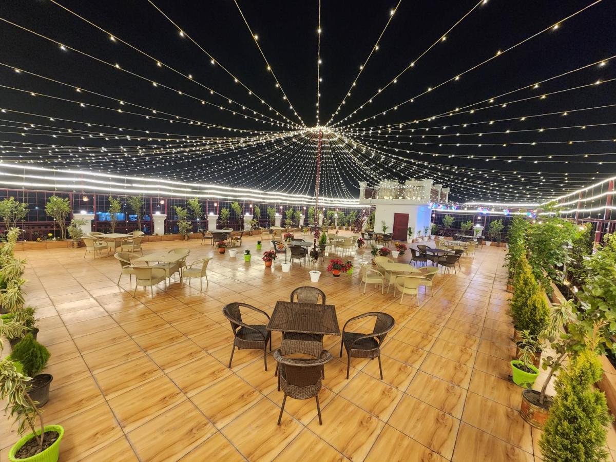 Hotel Sun Haven نويدا الكبرى المظهر الخارجي الصورة