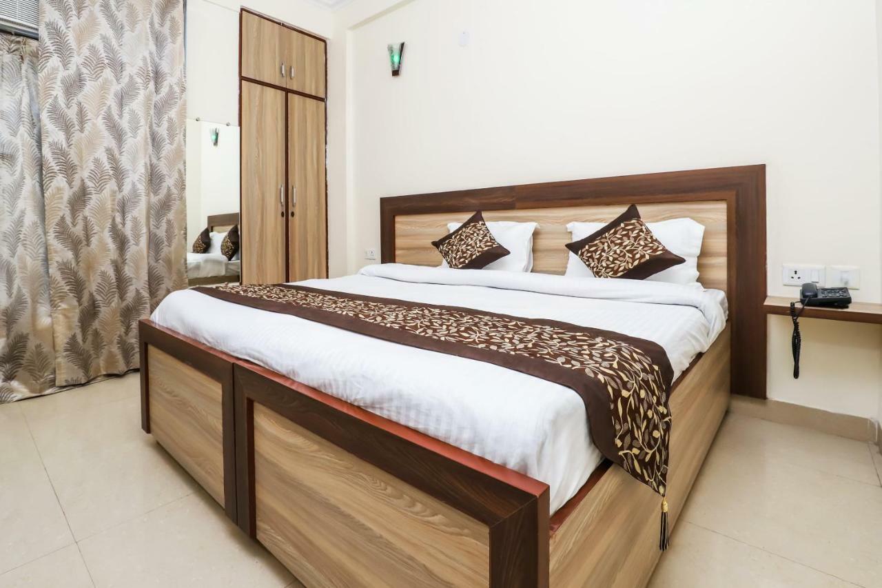 Hotel Sun Haven نويدا الكبرى المظهر الخارجي الصورة