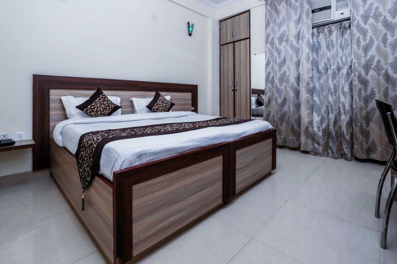 Hotel Sun Haven نويدا الكبرى الغرفة الصورة